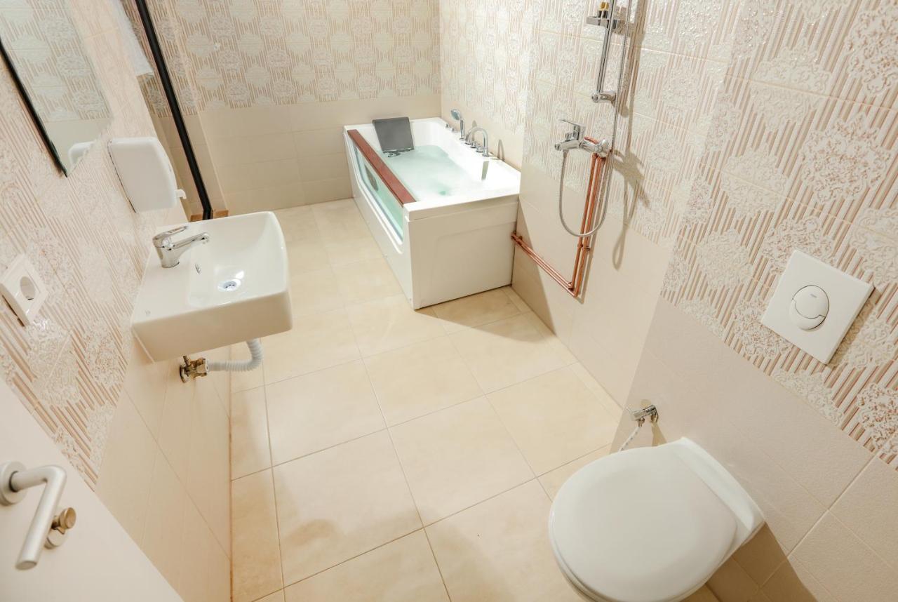 Hotel Sonoma Kosovo Polje Zewnętrze zdjęcie