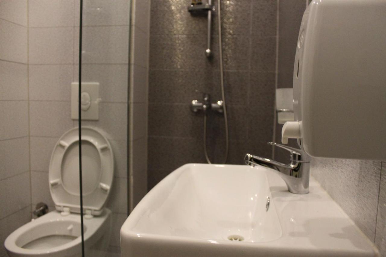 Hotel Sonoma Kosovo Polje Zewnętrze zdjęcie